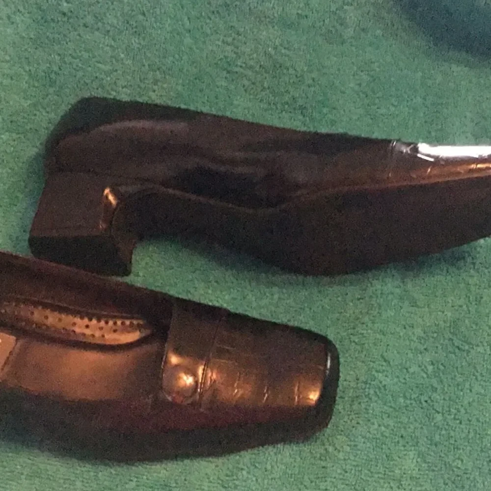 Career shoe by EASY STREET in size 11M with slight heel in black